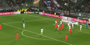 BBC：阿莫林、斯洛特与埃迪·豪为英超受网络辱骂最多主帅（BBC：阿莫林、斯洛特、埃迪·豪成英超遭网暴最严重的主帅）