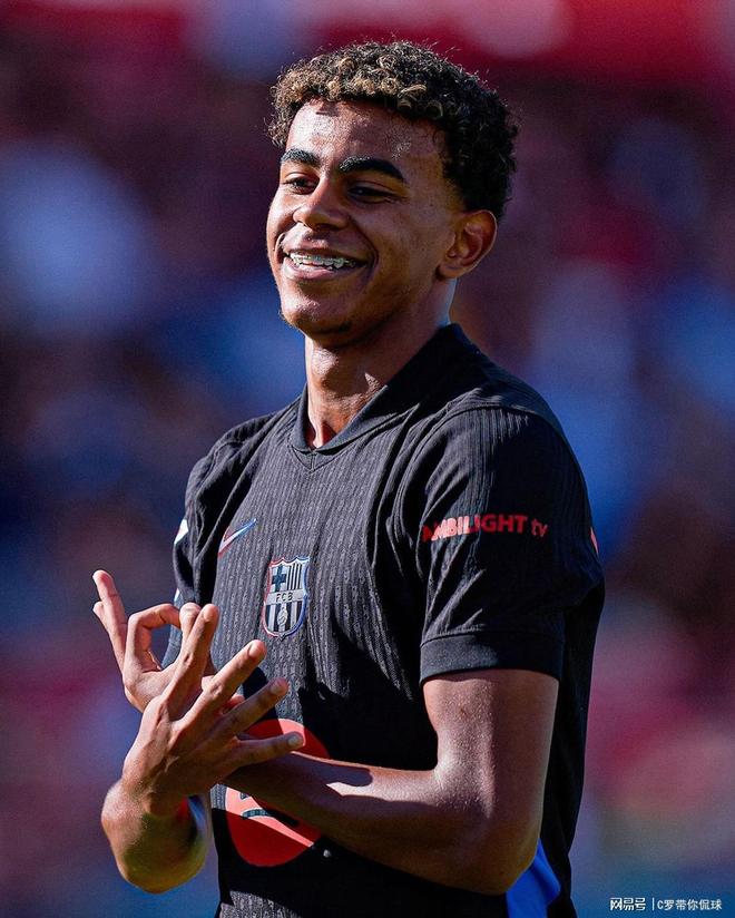 齐沃：最重要的是今天的意大利杯，然后再考虑之后的比赛（齐沃：先专注今日意大利杯，之后再考虑后续比赛）