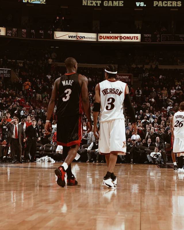 塔图姆：我不是会缺席比赛的人，只要队医允许我甚至能打野球（塔图姆：只要队医放行，我就不缺阵，野球也照打）