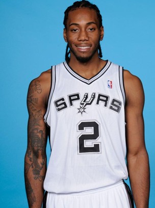 记者：丘库埃梅卡本人很想回到多特，但后者对其伤病史有顾虑（记者：丘库埃梅卡盼重返多特，多特担心其伤病史）