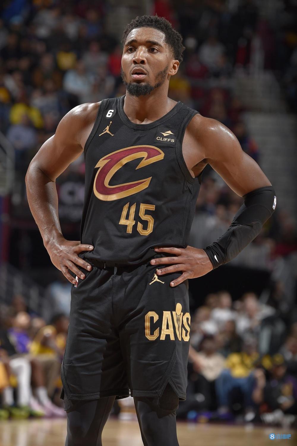 莫德里奇：我从小就是米兰球迷；希望意大利能晋级世界杯（莫德里奇：自幼支持米兰，盼意大利晋级世界杯）