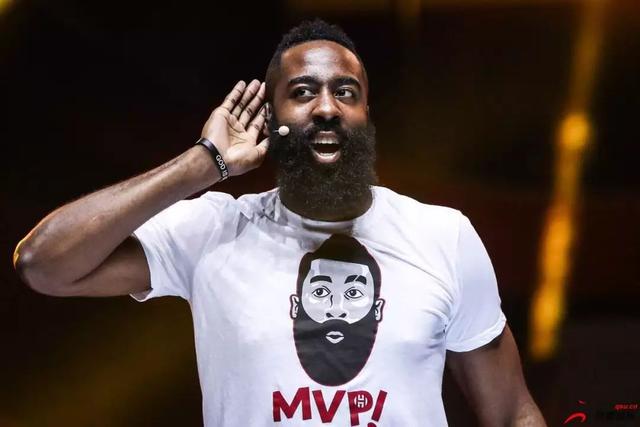 记者：迈尼昂不打算与米兰续约，切尔西已经开始与球员接触（名记：迈尼昂无意与米兰续约，切尔西已展开接触）