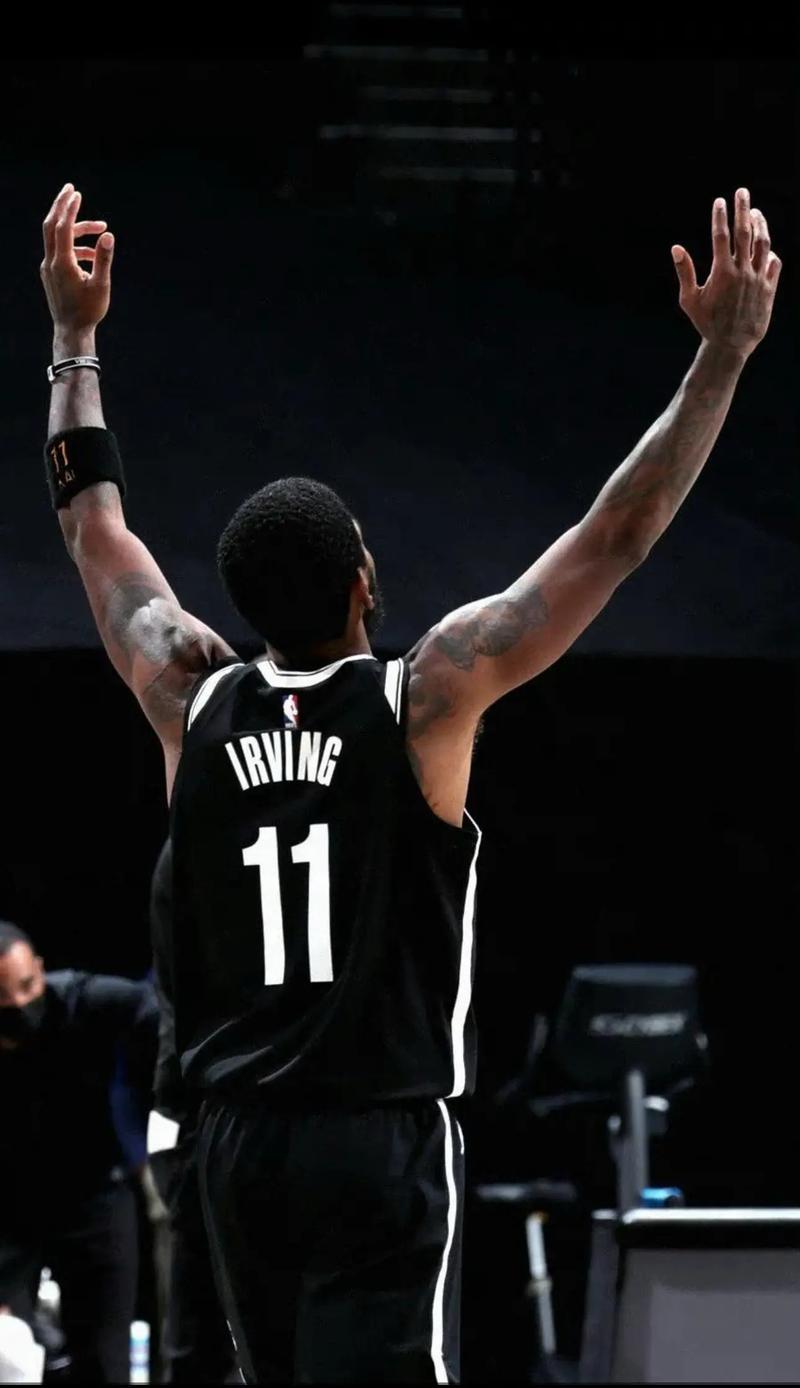 世界报：皇马开会讨论了阿隆索未来，对曼城将是他的最后机会（世界报：皇马召开会议商议阿隆索去留，战曼城或成其最后机会）